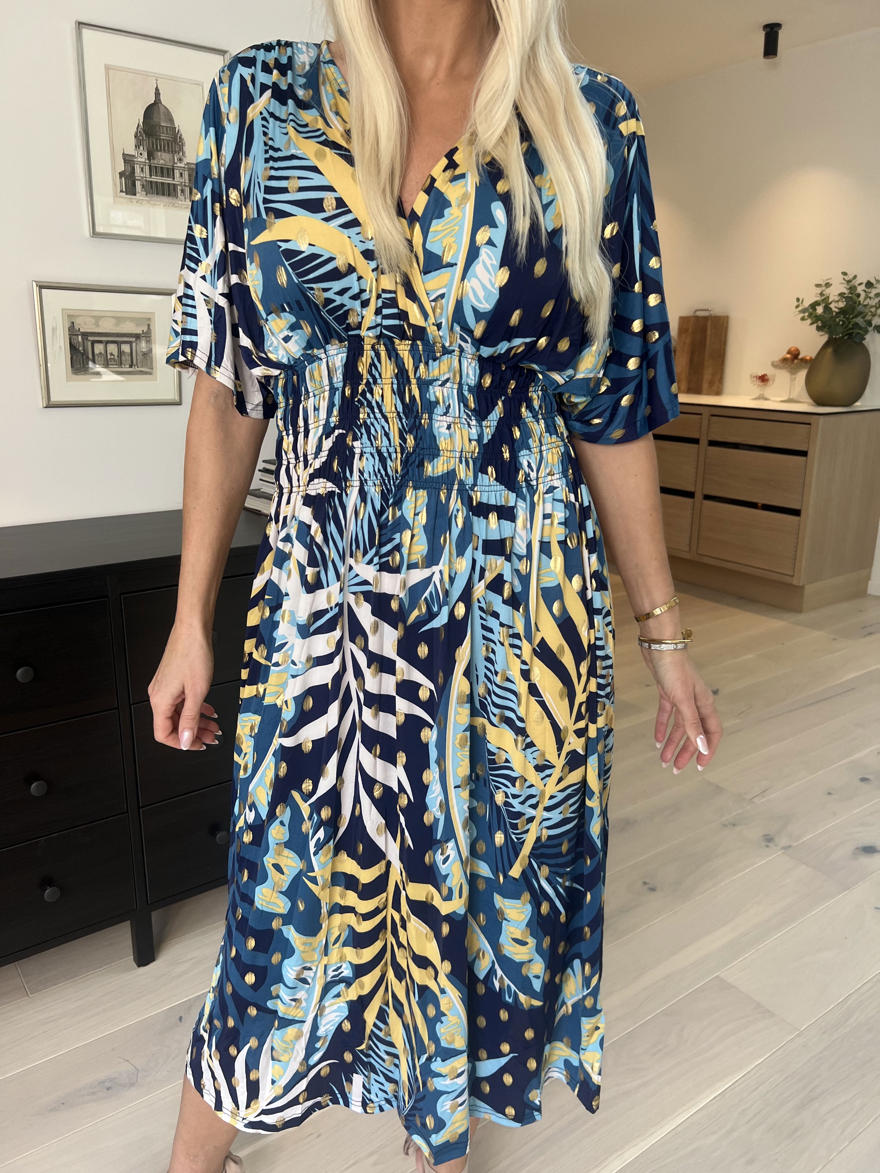 Pams Forest Midi - Elastisk kjole i krølfrit stof